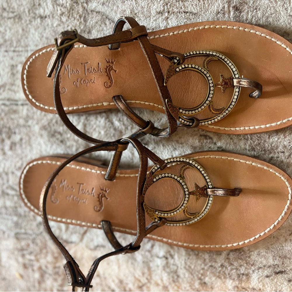 Miss Trish of Capri Leather Celestial Moon & Stars Rhinestone Sandals 7.5